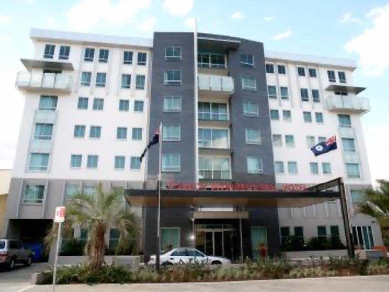 Metro Hotel Ipswich International Екстер'єр фото