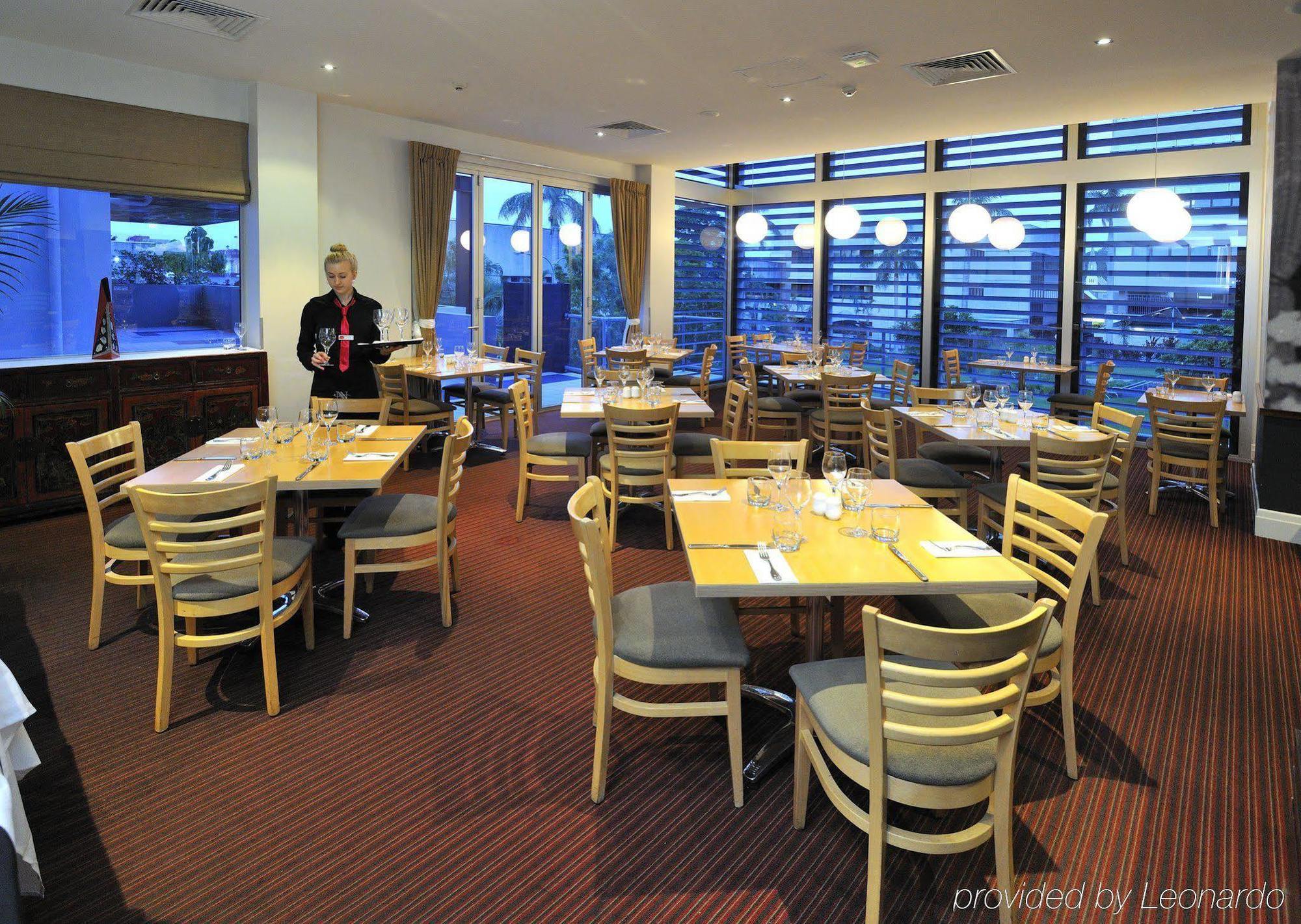 Metro Hotel Ipswich International Екстер'єр фото
