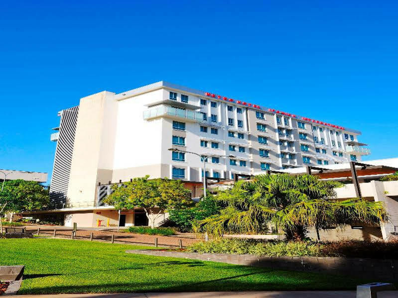 Metro Hotel Ipswich International Екстер'єр фото